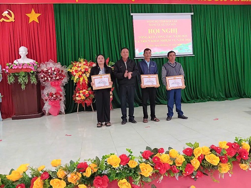 z7412380407330_70994aa61f36bc7d62b3b3c903961d7b